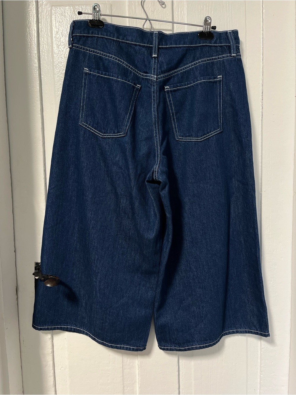 Old Navy Baggy Wide-Leg Culotte Jeans Blue Drapey Denim size 10 - Picture 3 of 10